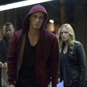 Arrow - galeria zdjęć - filmweb