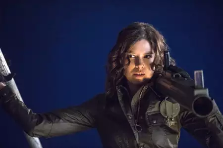 Arrow - galeria zdjęć - filmweb