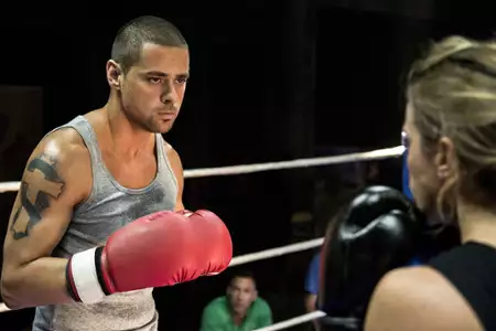 Arrow - galeria zdjęć - filmweb