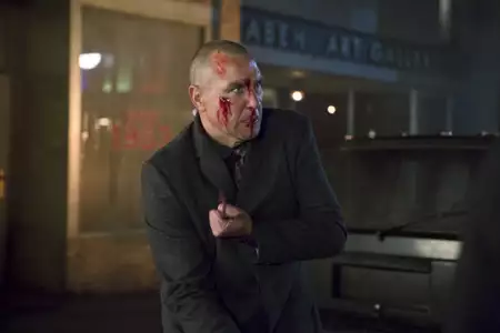 Arrow - galeria zdjęć - filmweb