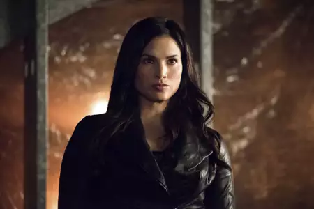 Arrow - galeria zdjęć - filmweb
