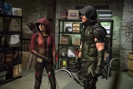 Arrow - galeria zdjęć - filmweb