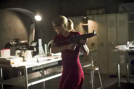 Arrow - galeria zdjęć - filmweb