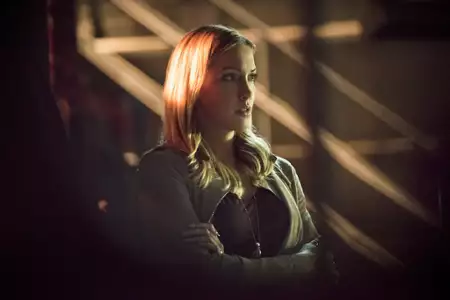 Arrow - galeria zdjęć - filmweb