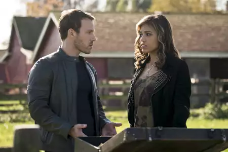Arrow - galeria zdjęć - filmweb
