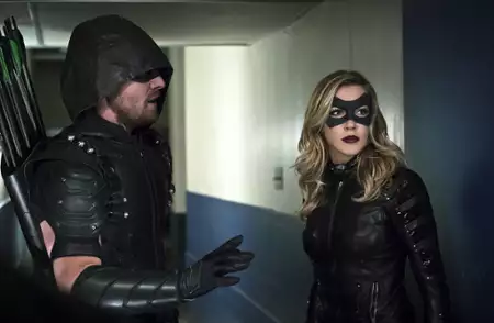 Arrow - galeria zdjęć - filmweb