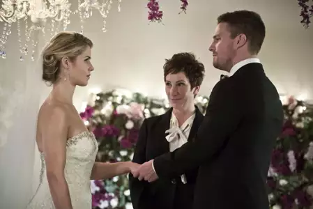 Arrow - galeria zdjęć - filmweb
