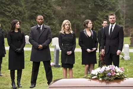 Arrow - galeria zdjęć - filmweb