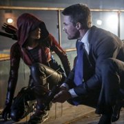 Arrow - galeria zdjęć - filmweb