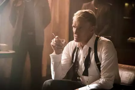 Arrow - galeria zdjęć - filmweb