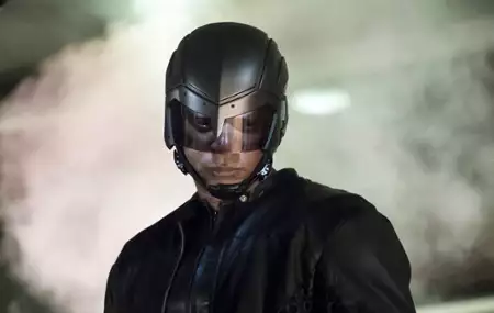 Arrow - galeria zdjęć - filmweb