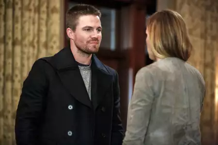 Arrow - galeria zdjęć - filmweb