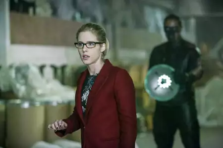 Arrow - galeria zdjęć - filmweb