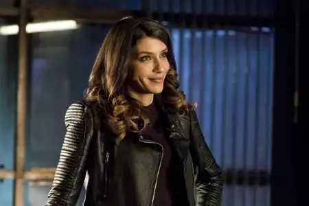 Arrow - galeria zdjęć - filmweb