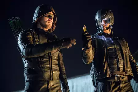 Arrow - galeria zdjęć - filmweb