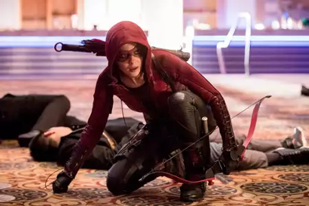 Arrow - galeria zdjęć - filmweb