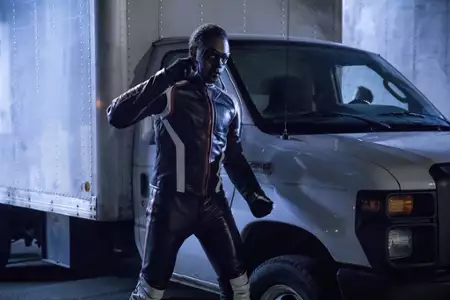 Arrow - galeria zdjęć - filmweb