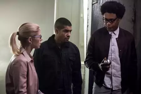 Arrow - galeria zdjęć - filmweb