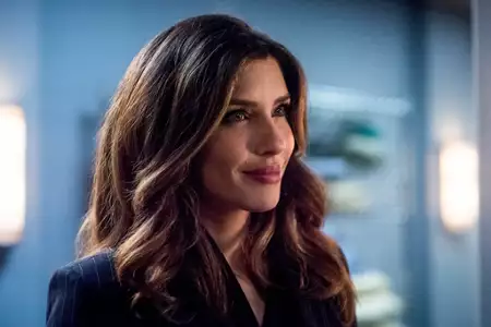 Arrow - galeria zdjęć - filmweb