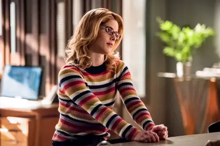 Arrow - galeria zdjęć - filmweb