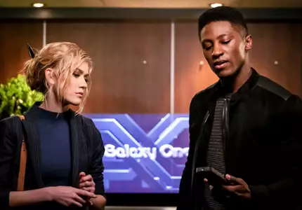 Arrow - galeria zdjęć - filmweb