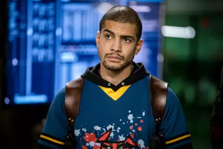 Arrow - galeria zdjęć - filmweb