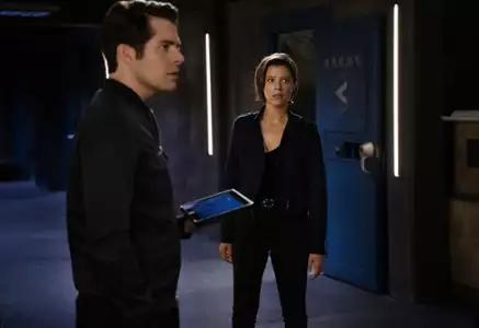 Arrow - galeria zdjęć - filmweb