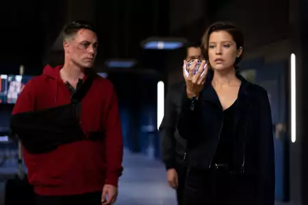 Arrow - galeria zdjęć - filmweb