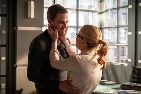 Arrow - galeria zdjęć - filmweb