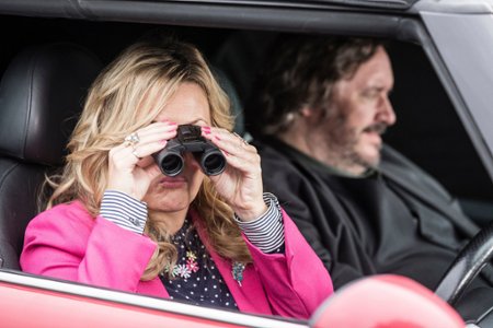 Sezon 2 Odcinek 1 Outrageous Fortune