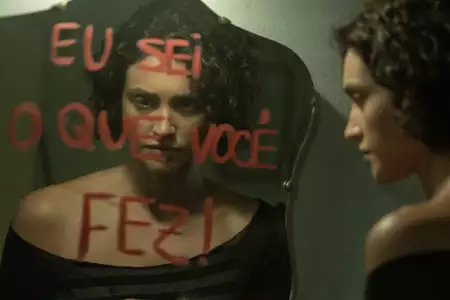 Podglądaczka - galeria zdjęć - filmweb