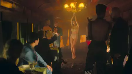 Podglądaczka - galeria zdjęć - filmweb
