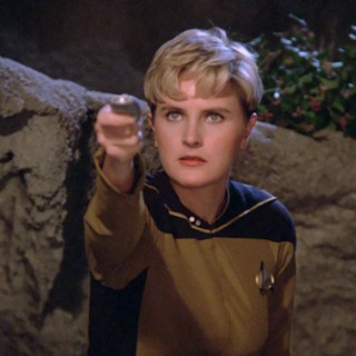 Porucznik Tasha Yar / Sela