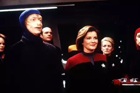 Star Trek: Voyager - galeria zdjęć - filmweb