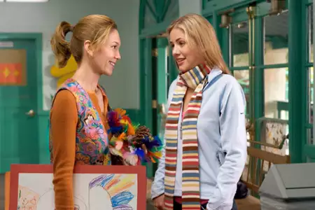 Facet z ogłoszenia - galeria zdjęć - filmweb
