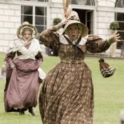 Życie w Cranford - galeria zdjęć - filmweb