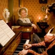 Życie w Cranford - galeria zdjęć - filmweb