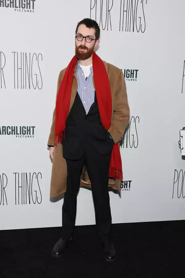 Biedne istoty - galeria zdjęć - filmweb