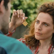 Fall for Me - galeria zdjęć - filmweb