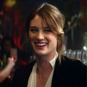 Mackenzie Davis w Ten niezręczny moment
