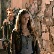 Revolution - galeria zdjęć - filmweb