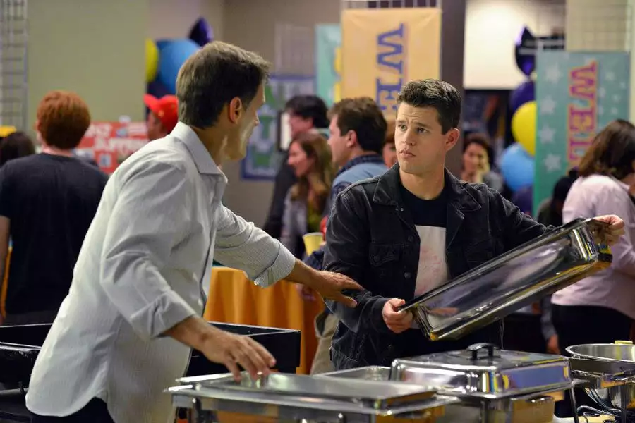 Switched at Birth - galeria zdjęć - filmweb
