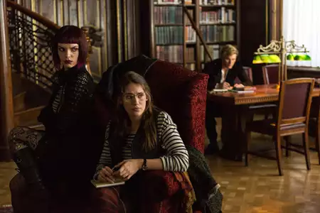 Upadli - galeria zdjęć - filmweb