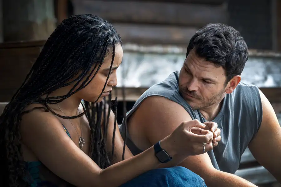 Watching You - galeria zdjęć - filmweb