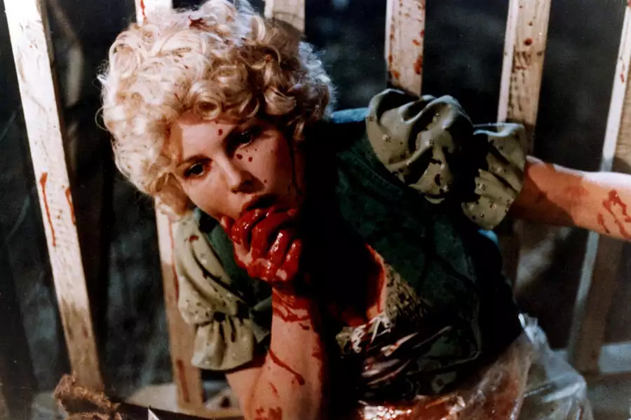 Zjedzeni żywcem - galeria zdjęć - filmweb
