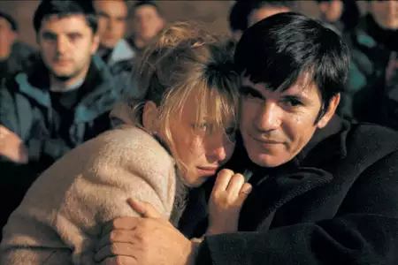 Życie jest cudem - galeria zdjęć - filmweb