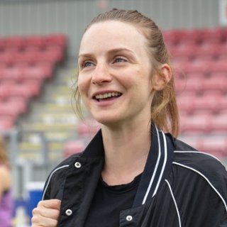 Lizzie Davis