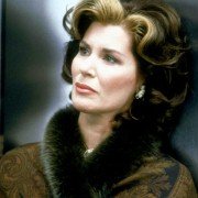 Owning Mahowny - galeria zdjęć - filmweb