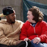 Disjointed - galeria zdjęć - filmweb