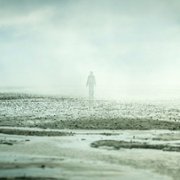 Tides - galeria zdjęć - filmweb